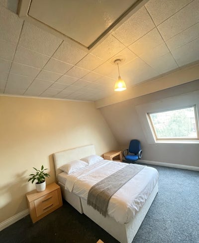 Private room for rent Main Photo