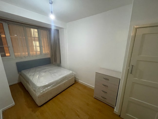 Double Room Near Shoreditch/Bethnal Green +Bills Main Photo