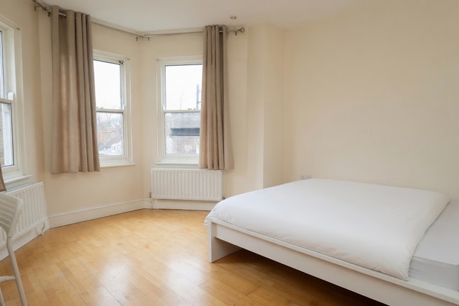 Bright Rooms in Charming Greenwich Flat 🌿 Main Photo
