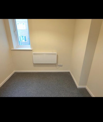 Single room available Main Photo