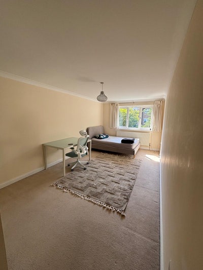 Two double room to rent  Main Photo