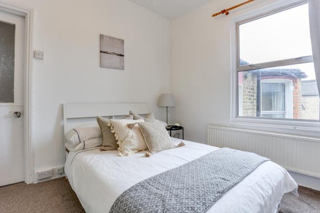 ✨Spacious Double Room | All Bills Included | SW19✨ Main Photo