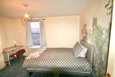 Room in a Shared House, Commercial Road, NG31 Main Photo