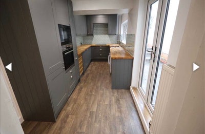 Double Room to let with shared living space  Main Photo