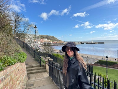 Hi, I'm looking for a double room in Manchester Main Photo
