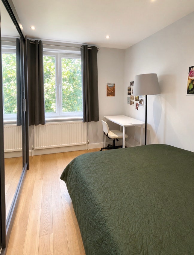 Girls House, Renovated, cleaner & fast Wi-Fi Main Photo