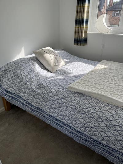 Comfortable double room with private tv sofa area Main Photo