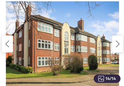 3 bed flat Romford close to Queens and station  Main Photo