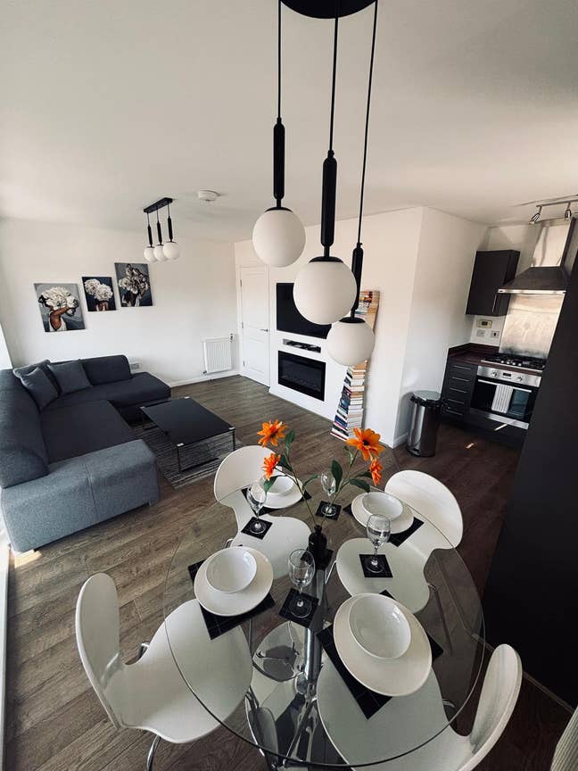 1 bedroom spacious apartment near Canary Wharf Main Photo