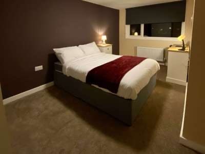  1 large Double Bedrooms • Bills Inc • OX4 Main Photo