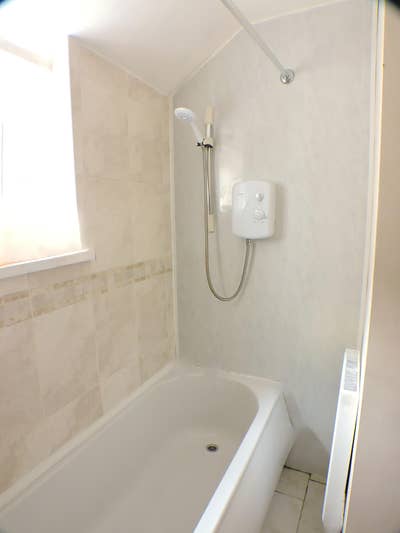 Furnished Ground Floor Room *All Bills Included*  Main Photo