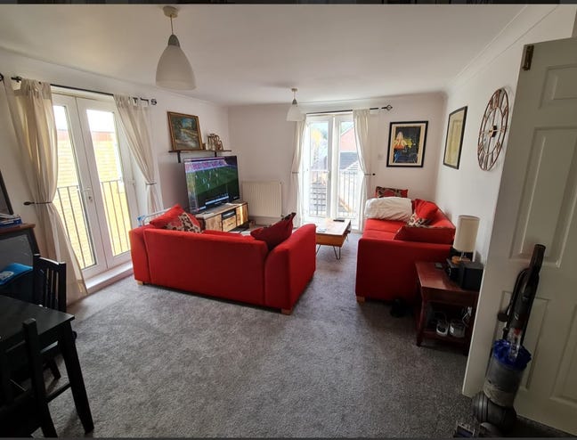 Double room to rent Main Photo