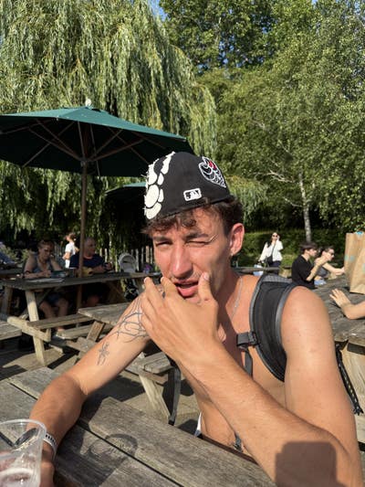 Italian Student Looking for a Room/ Buddy ups Main Photo