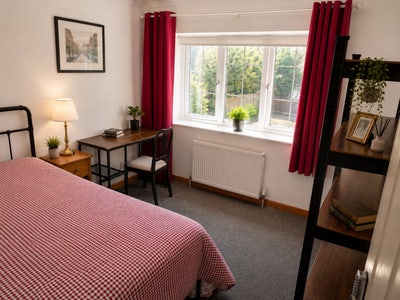 Cosy room near the beach Main Photo