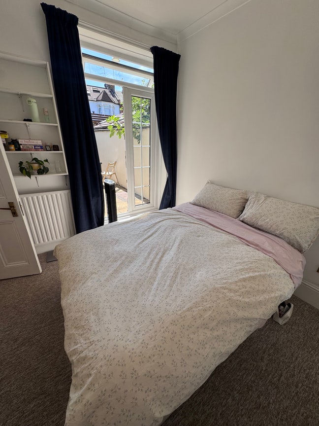 Lovely en-suite double in Fulham  Main Photo