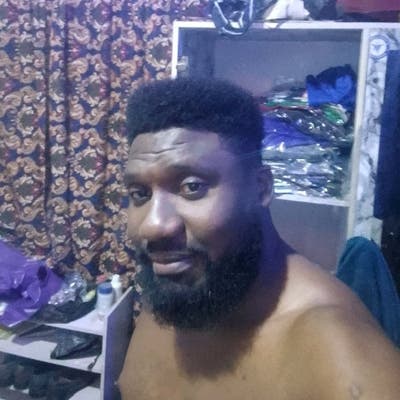 38 year old Male seeks a single or double room Main Photo