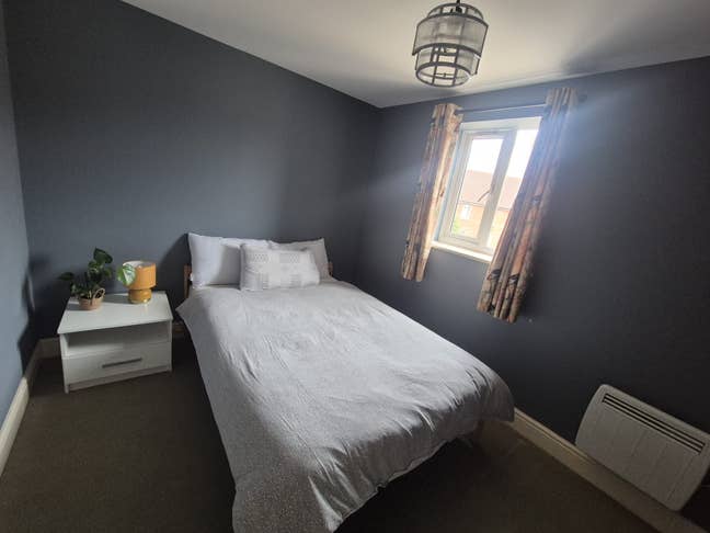 Double Room close to city centre Main Photo