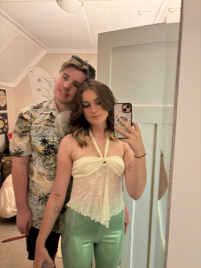 NZ couple looking for a flat! Main Photo