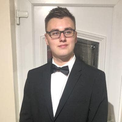 Moving to Derby for Work, Looking for room to rent Main Photo