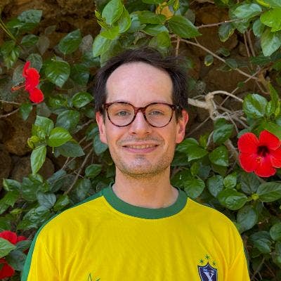 Tidy software engineer, 10 yrs in North London Main Photo