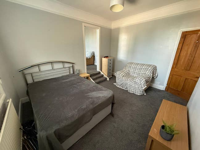 Large double room with private living room Main Photo