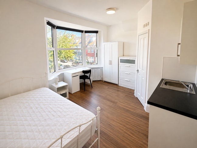 High-Spec En-Suite Rooms  Main Photo