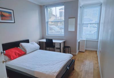 2 bedroom SW18 Main Photo