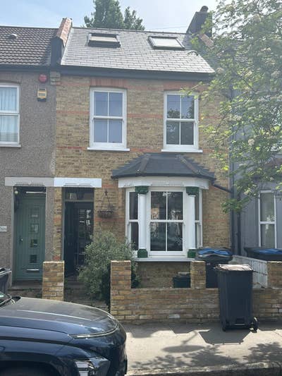 Double Room & Single Room Available Main Photo