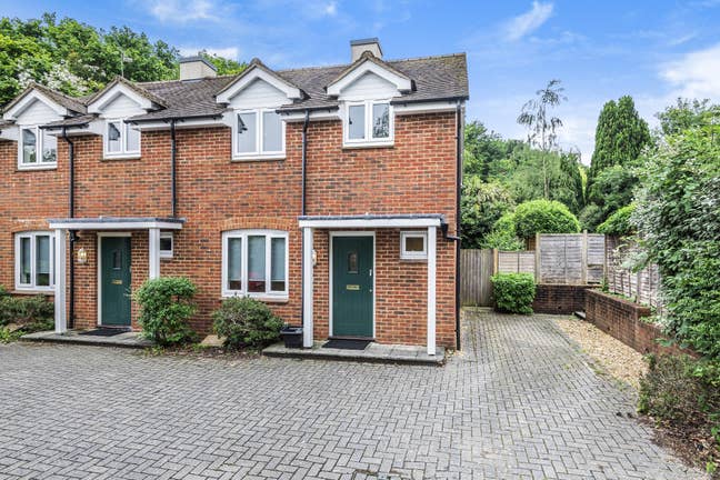 Five Double Bedrooms Available - Stanmore Main Photo