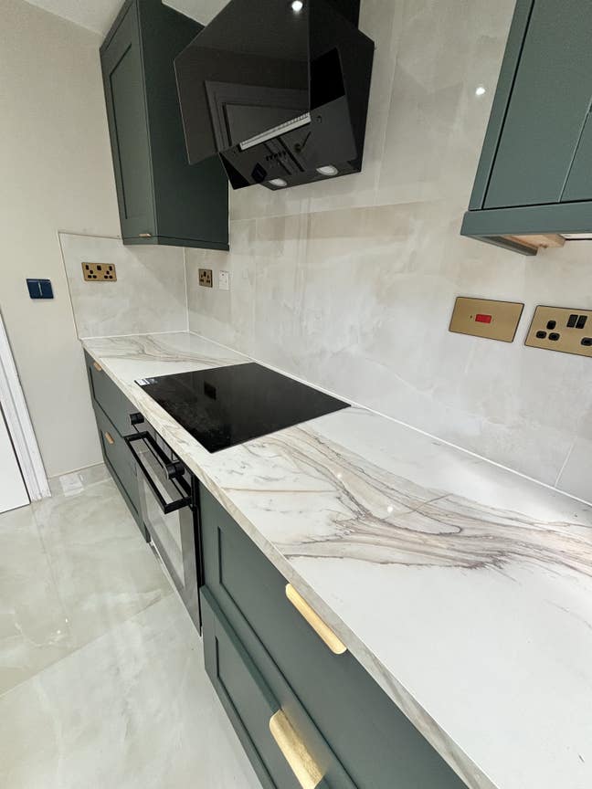 Two bedroom flat to rent Main Photo