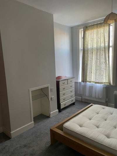 Double bedrooms Main Photo