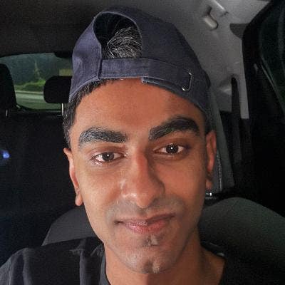 Professional Male seeks a double room Main Photo