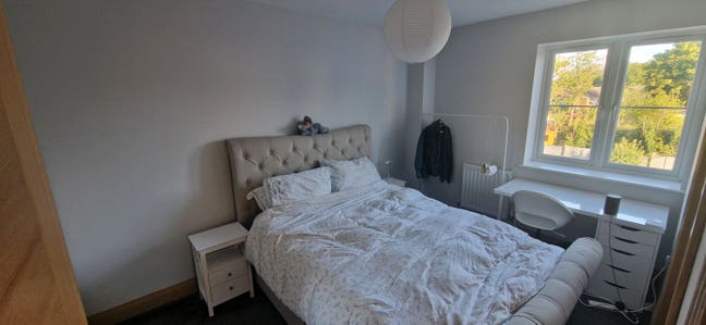 Double room, own en-suite - new build modern house Main Photo