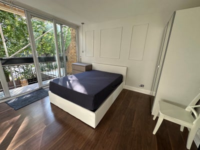 Zone 1 ensuite - Long term friendly home  Main Photo