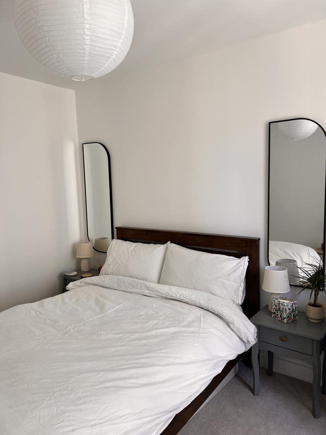 Double furnished room in modern Walthamstow flat Main Photo