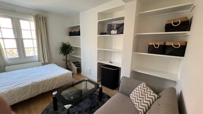 Beautiful room: Near Imperial College -White City! Main Photo