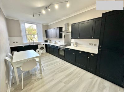 5 Bed Flat, Woodlands, G4 Main Photo