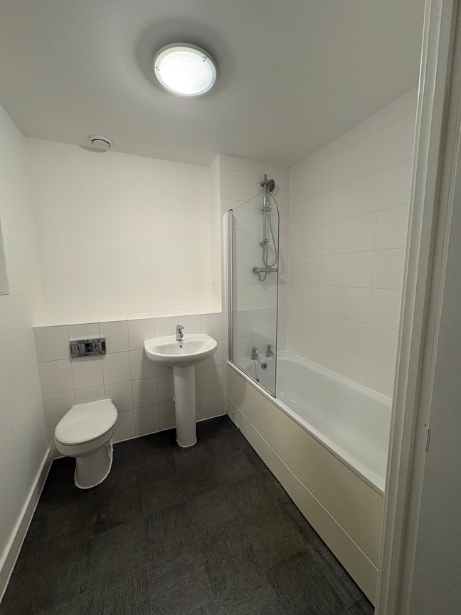 Double Room Available in Belvedere Main Photo