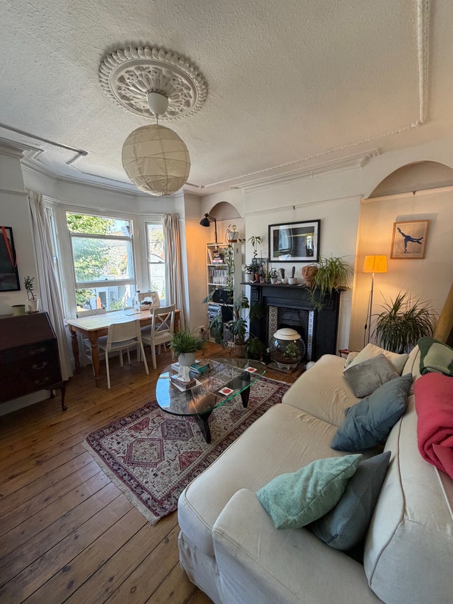 Putney Flat Main Photo