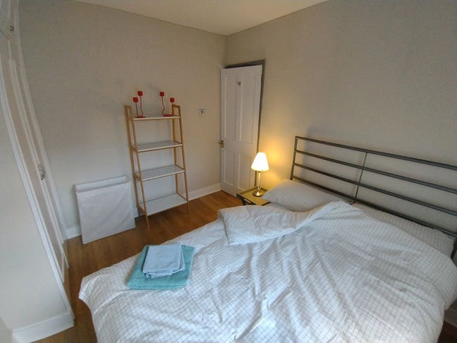 &pound;750 Caversham Cottage Double Furnished Room Main Photo