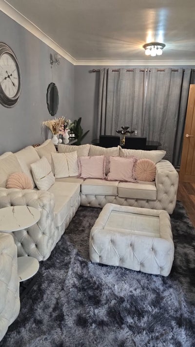 Spacious Furnished Double Room – Bills Included |  Main Photo