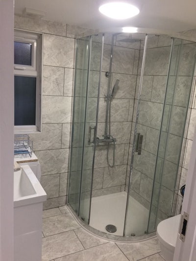 Single room for rent  Main Photo