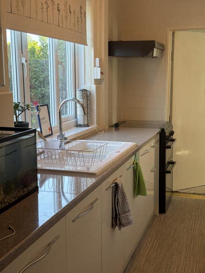 Boutique Double Room – Off-Street Parking & All Bi Main Photo