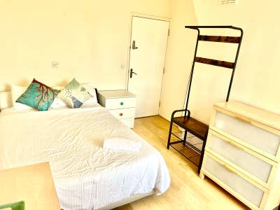 Gay Flat Share 2 Double Rooms Available Vauxhall Main Photo