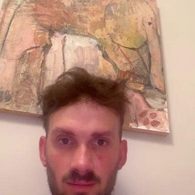 Looking for room, flatshare, with friendly people Main Photo