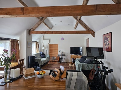 Room in Modern Premium Lodge, Shared Living Spaces Main Photo