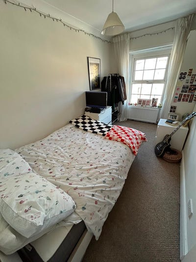 SUBLET in Camden for one to two months Main Photo