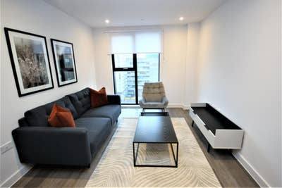 Luxury 2 Bed 2 Bath Apartment in Media City  Main Photo
