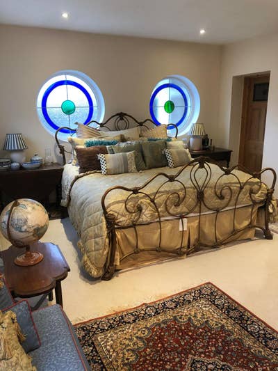 Large Double Room with seating and ensuit Main Photo