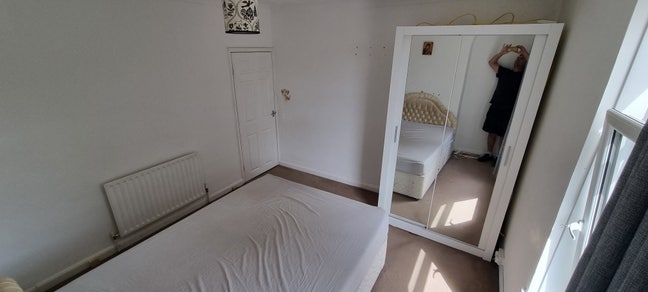 Double room-Furnitured-All bills included Main Photo